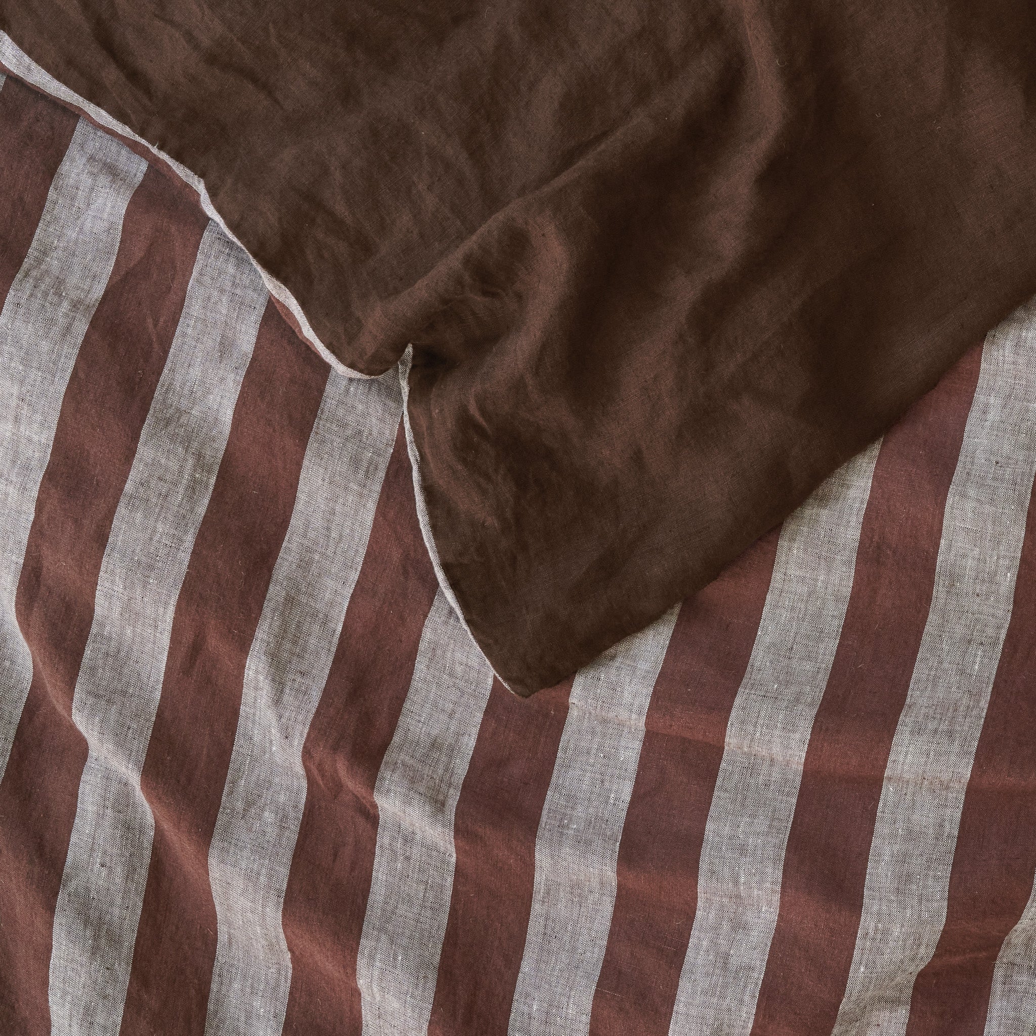 French Flax Linen Double Sided Quilt Cover Set in Chocolate/Chocolate Stripe - Image 11