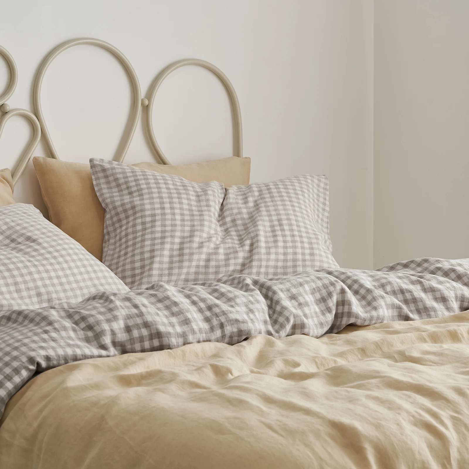French Flax Linen Double Sided Quilt Cover Set in Creme/Beige Gingham - Image 8