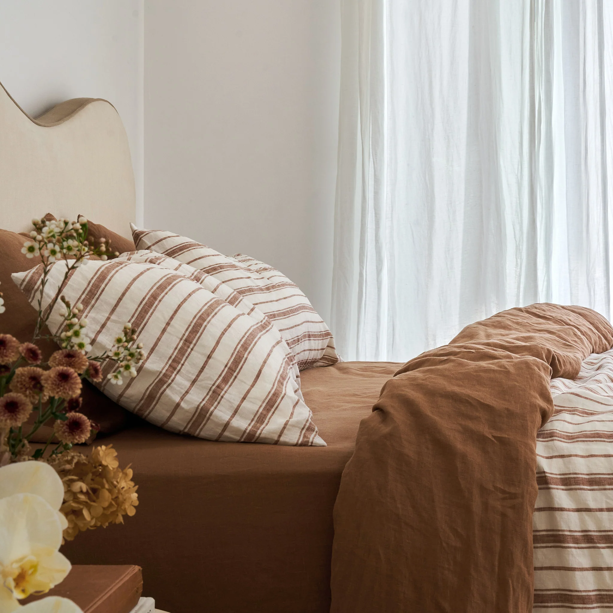 French Flax Linen Double Sided Quilt Cover Set in Hazelnut/Hazelnut Stripe - Image 8