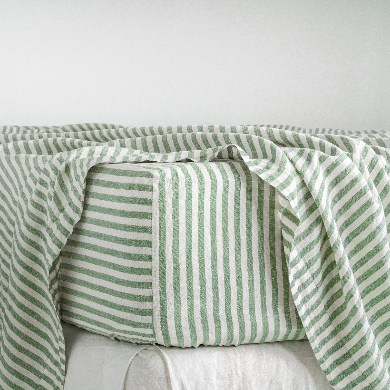 French Flax Linen Fitted Sheet in Ivy Stripe