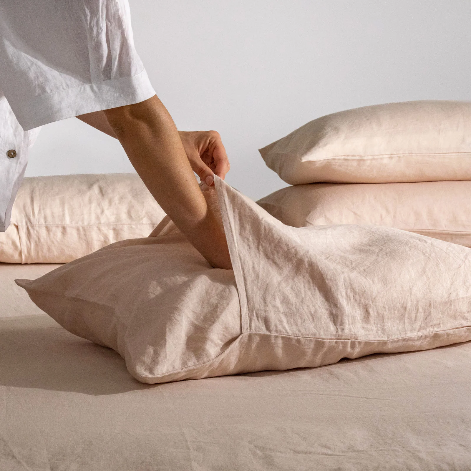 French Flax Linen Pillowcase Set in Blush - Image 5