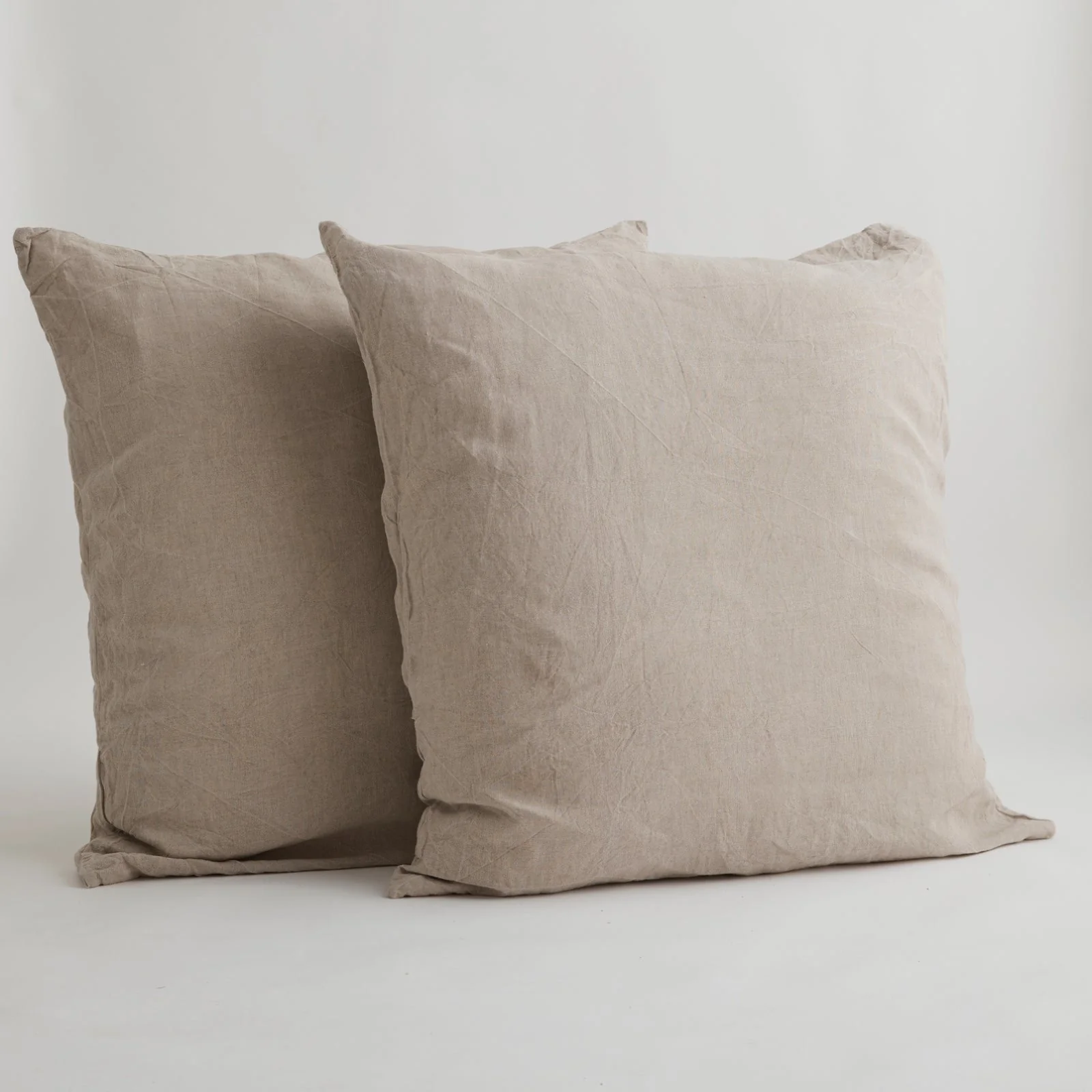 French Flax Linen Pillowcase Set in Natural - Image 2