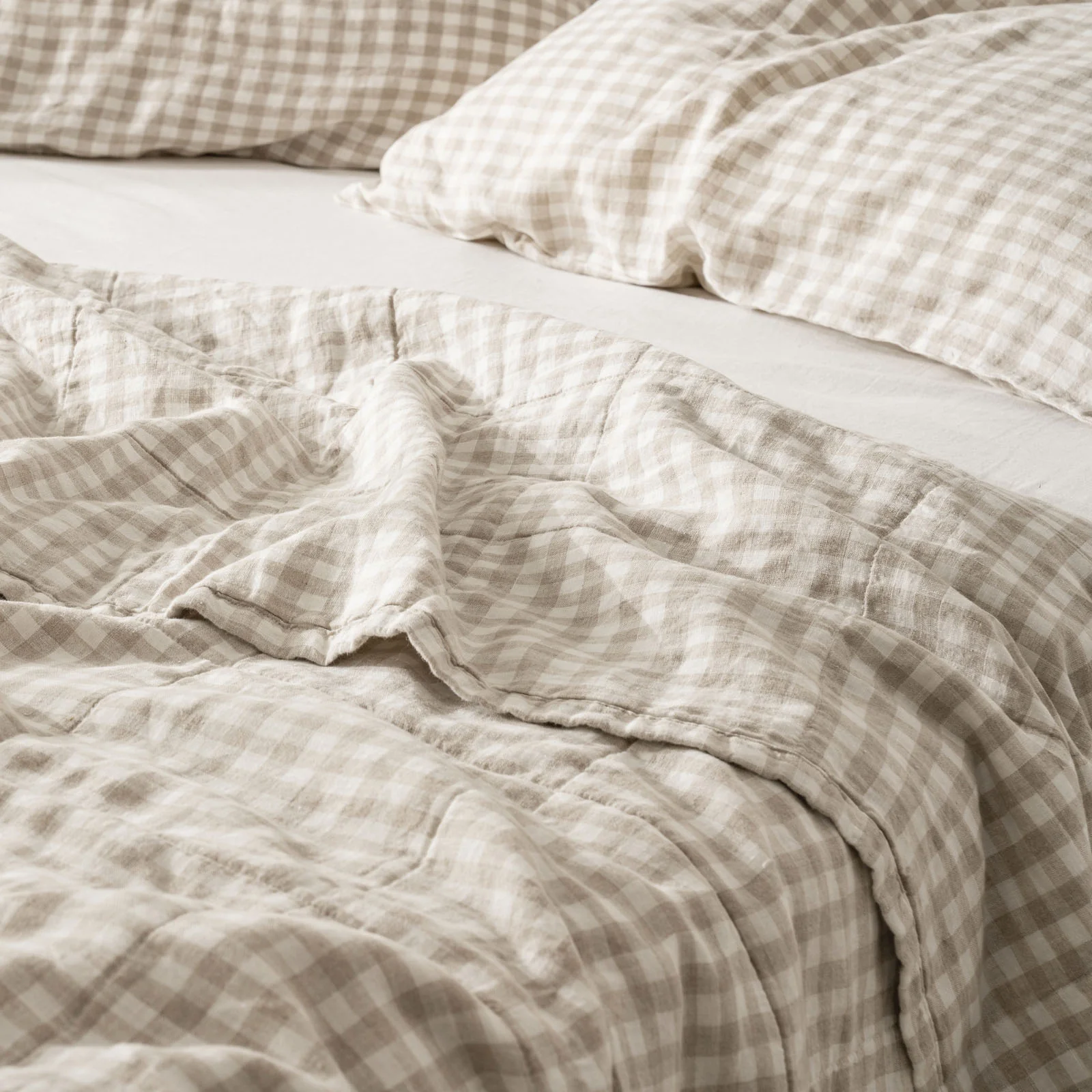 French Flax Linen Queen/King Quilted Coverlet in Beige Gingham - Image 6