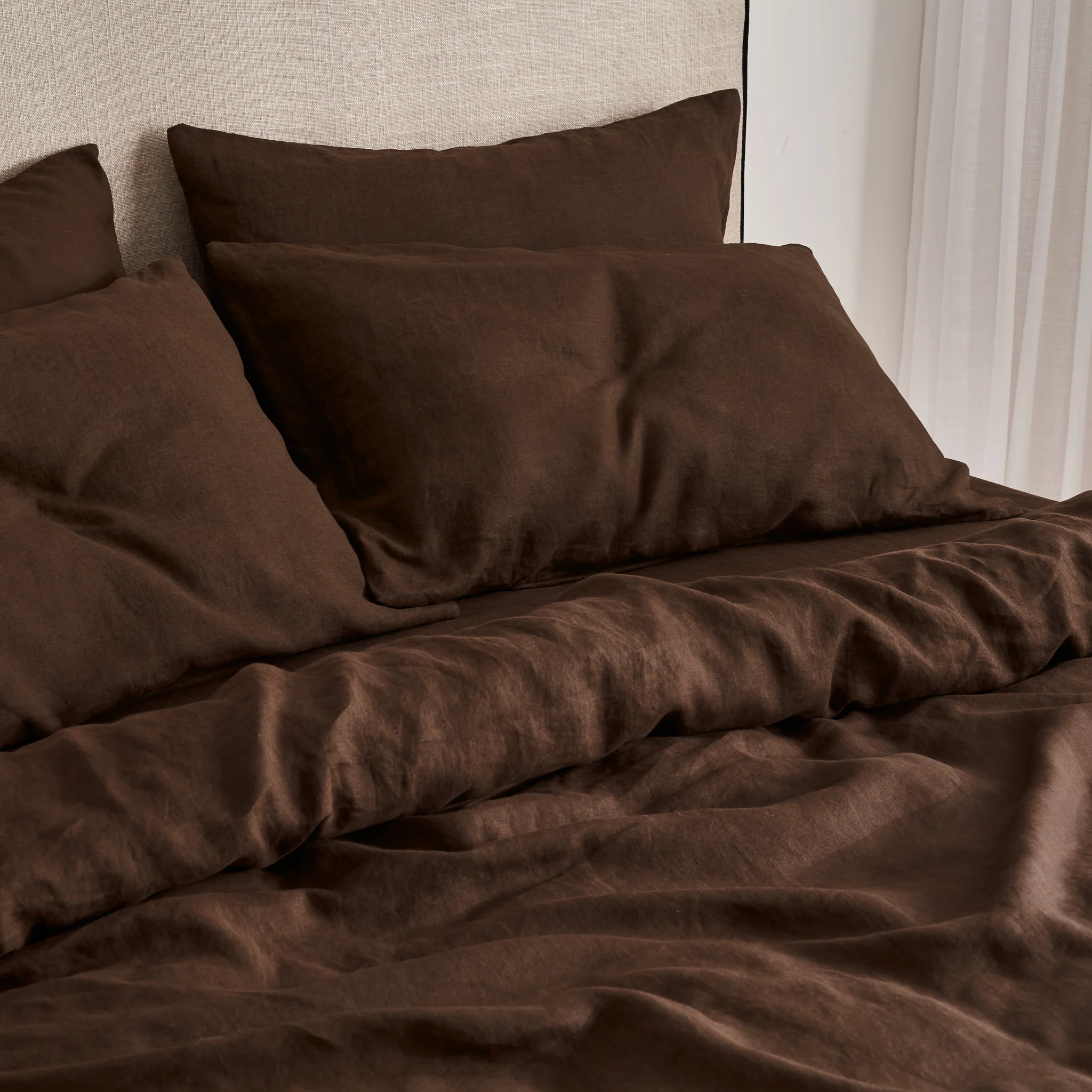 French Flax Linen Quilt Cover Set in Chocolate - Image 4