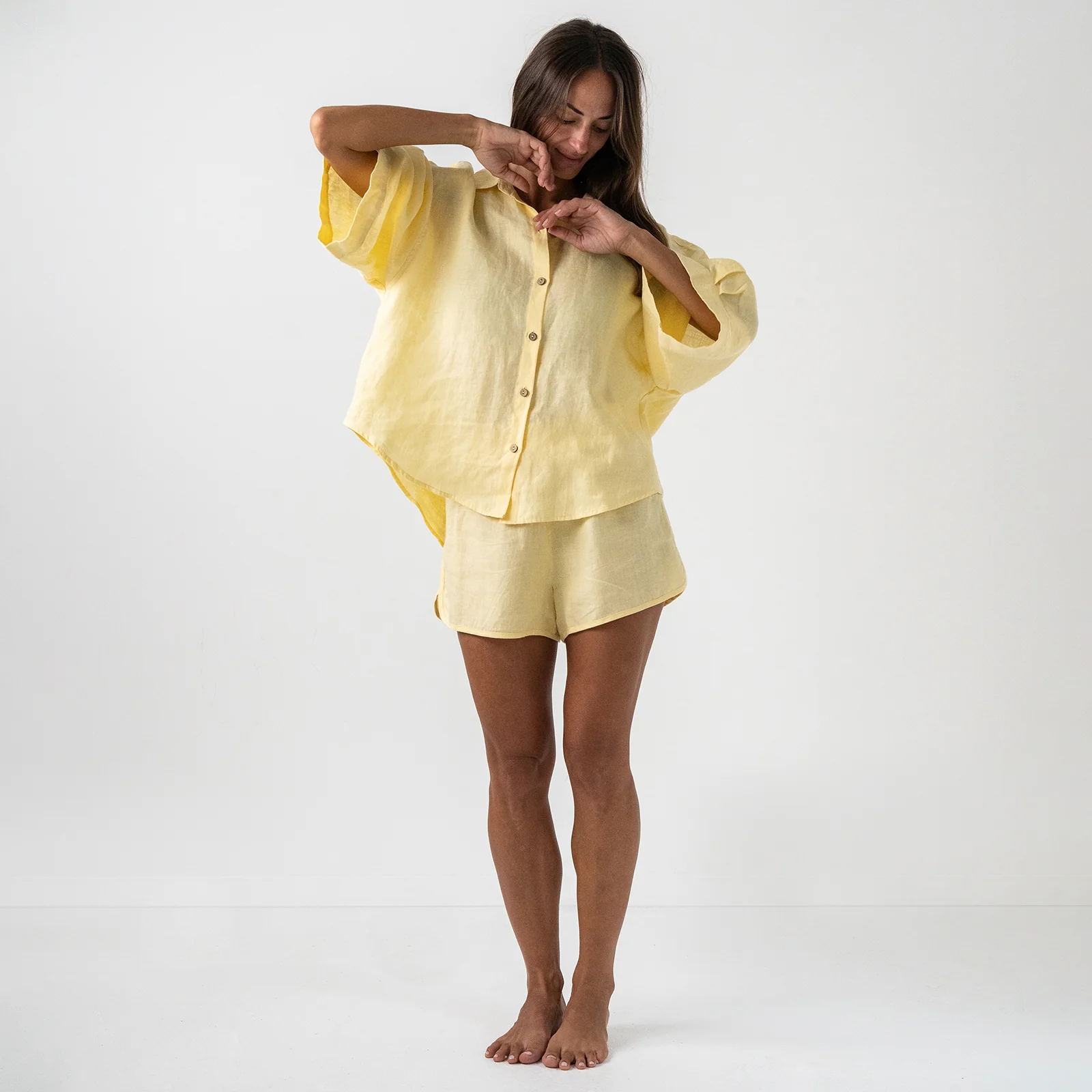 French Flax Linen Ruby Shirt in Daisy - Image 6