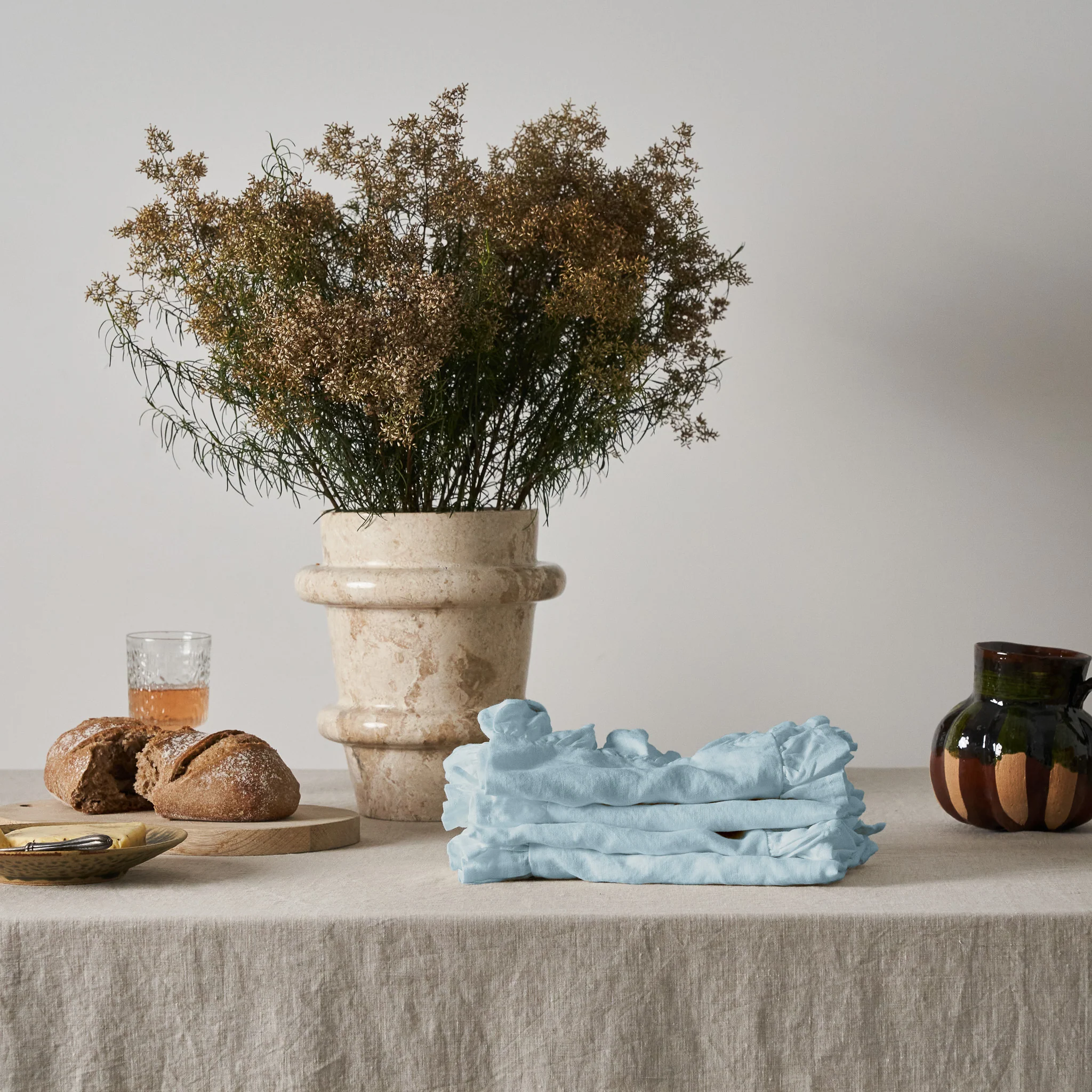 French Flax Linen Ruffles Napkins (Set Of 4) in Sky Blue - Image 5