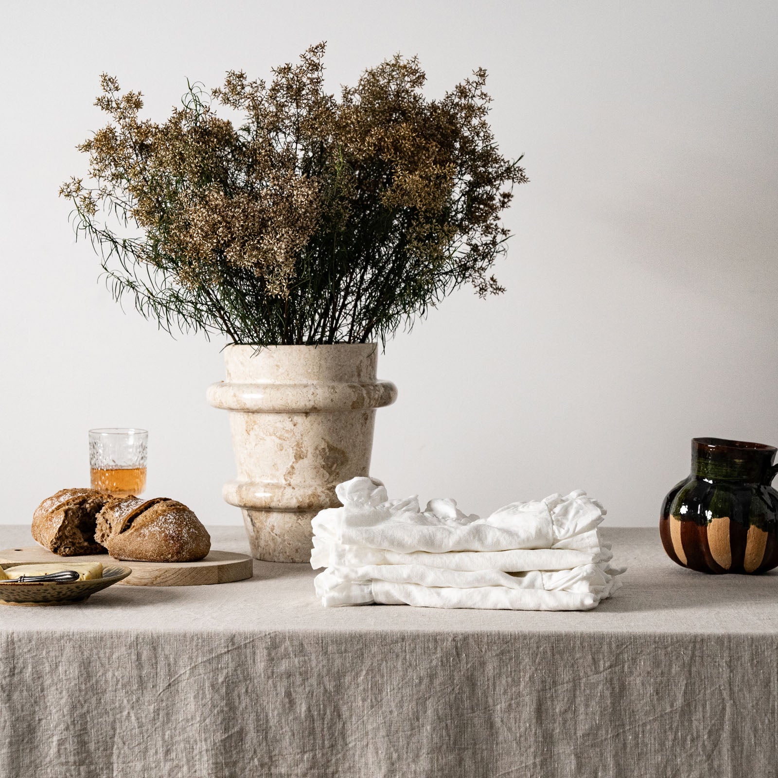 French Flax Linen Ruffles Napkins (Set Of 4) in White - Image 5