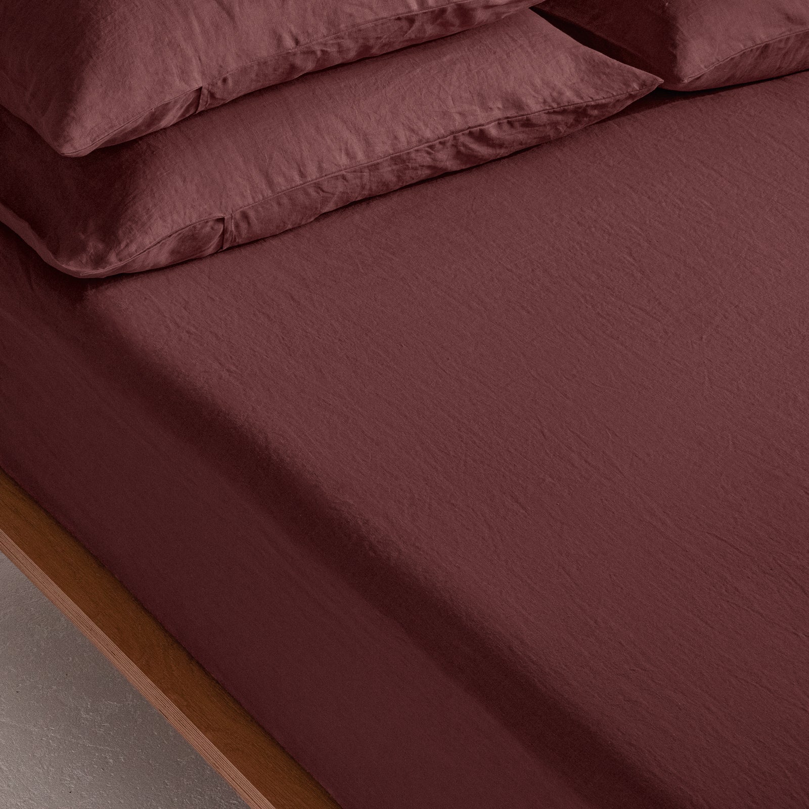 French Flax Linen Sheet Set in Cherrywood - Image 10
