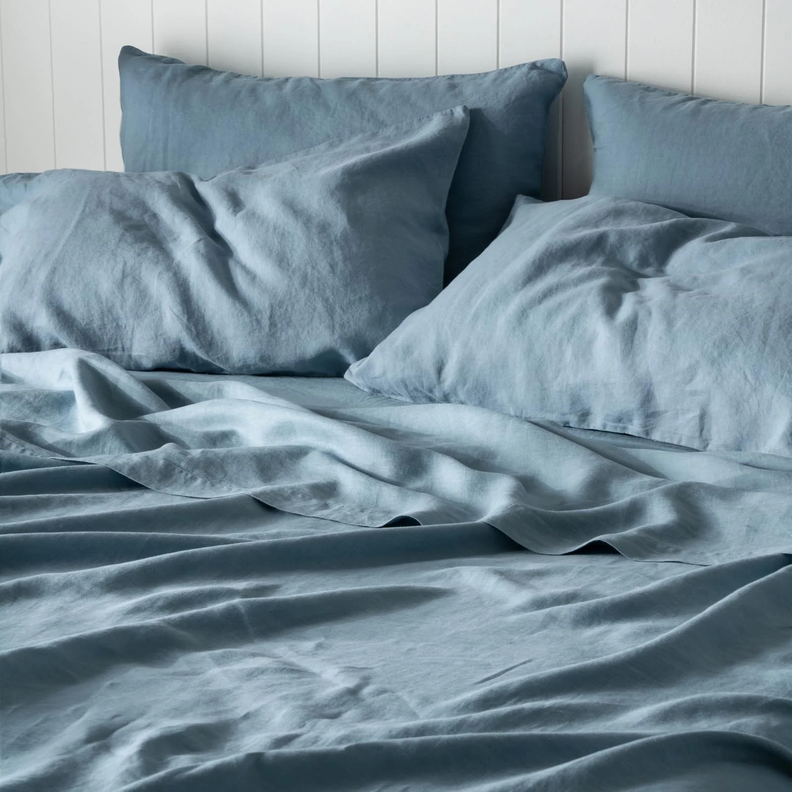 French Flax Linen Sheet Set in Marine Blue - Image 4