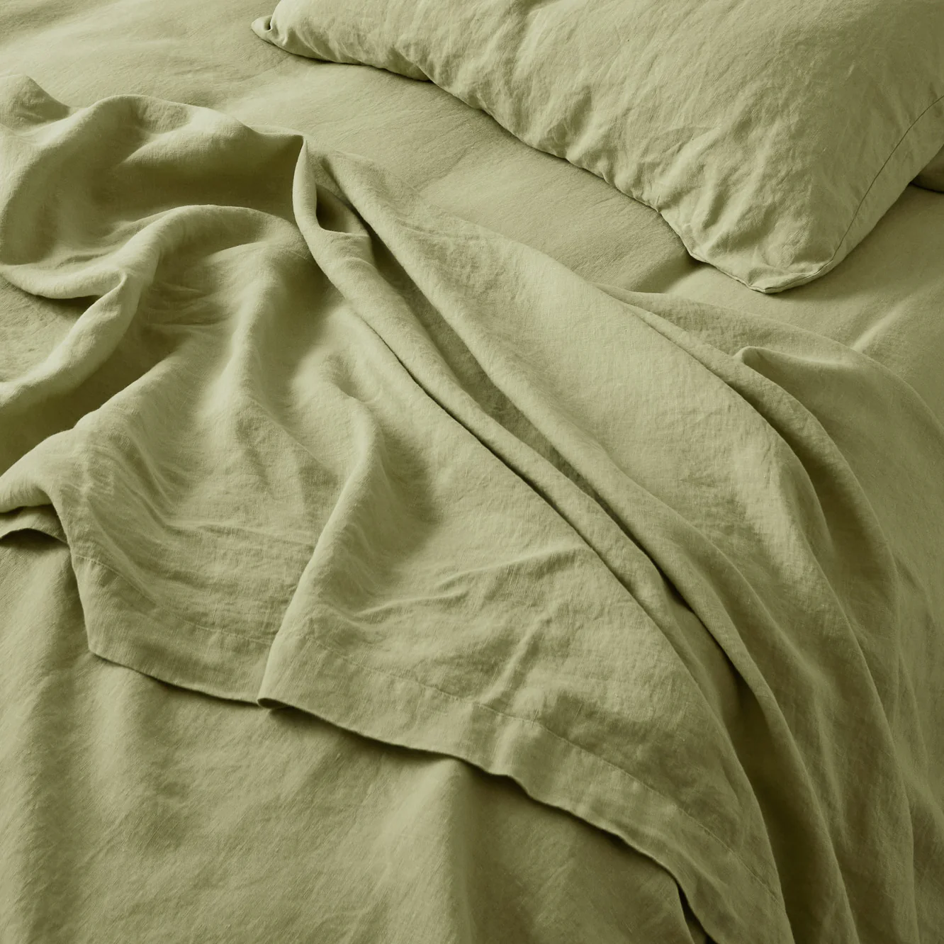 French Flax Linen Sheet Set in Matcha - Image 3