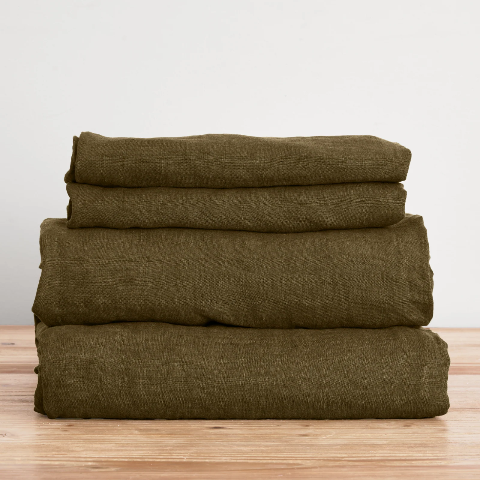 French Flax Linen Sheet Set in Olive