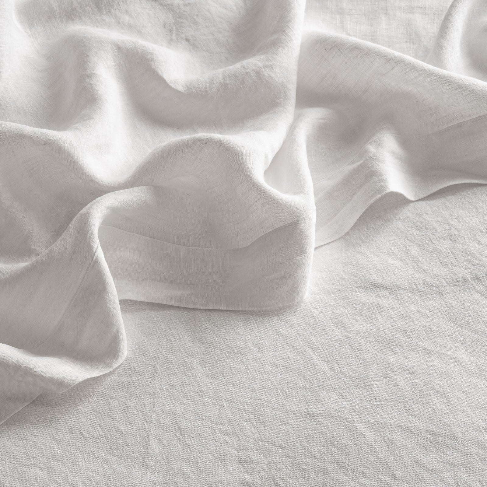 French Flax Linen Sheet Set in White - Image 5