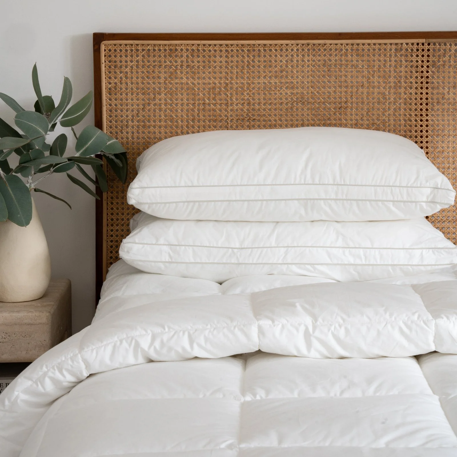 Hotel Cloud Collection™ Topper and Quilt Bundle - Image 3