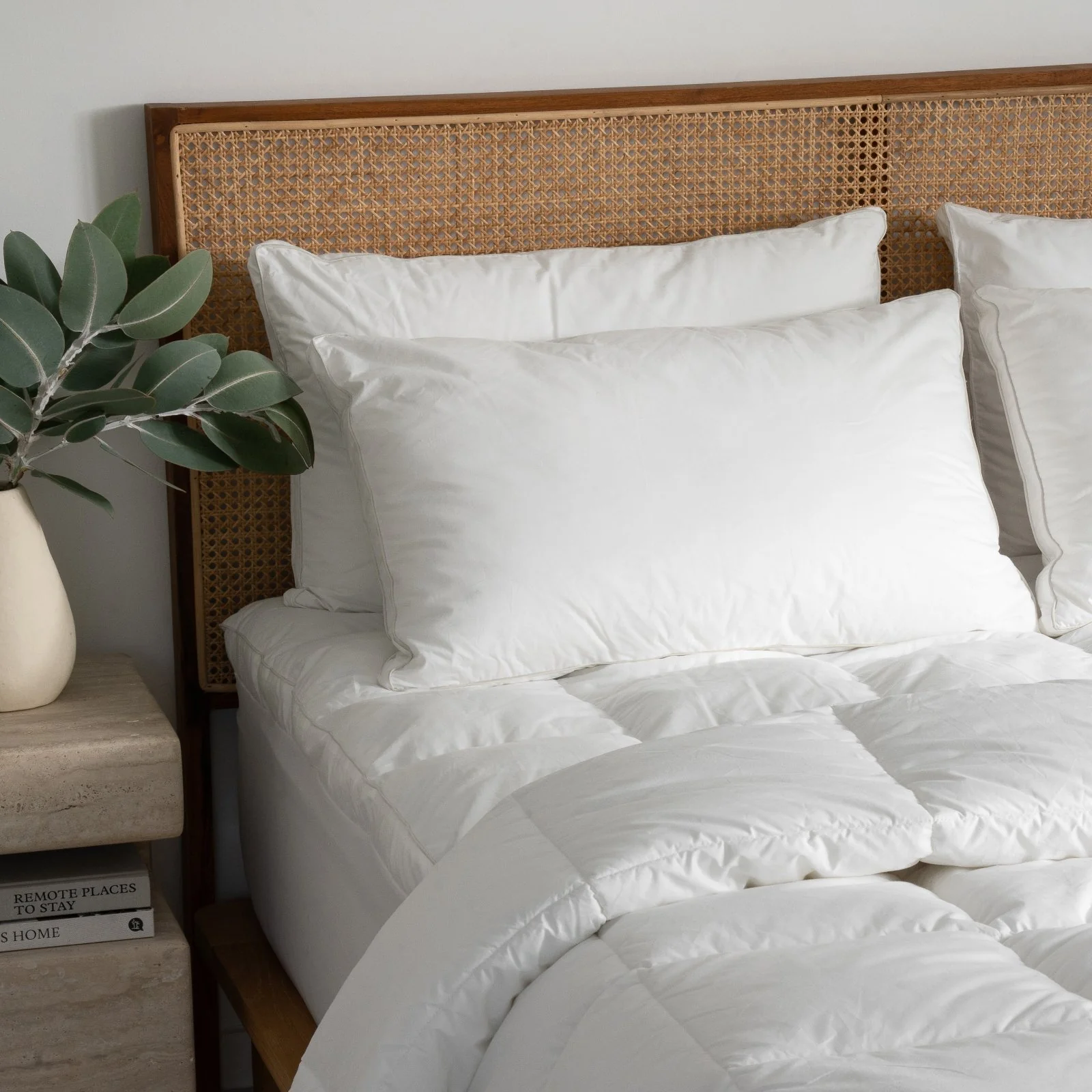 Hotel Cloud Collection™ Topper and Quilt Bundle - Image 4