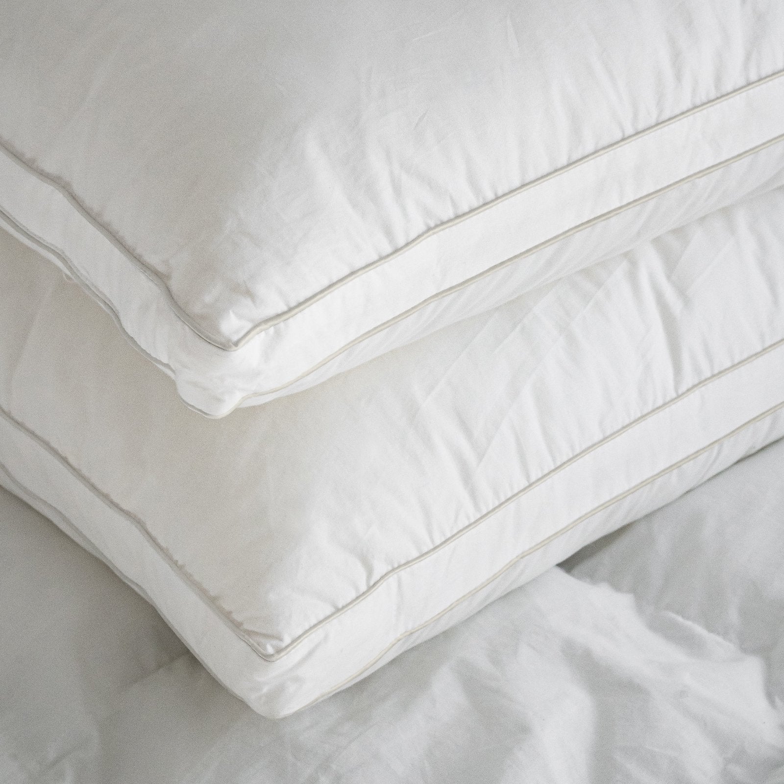 Hotel Cloud Collection™ Topper and Quilt Bundle - Image 6
