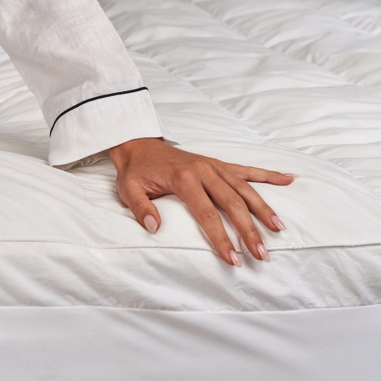 Hotel Cloud Collection™ Luxury 5 Star Hotel Mattress Topper - Image 14